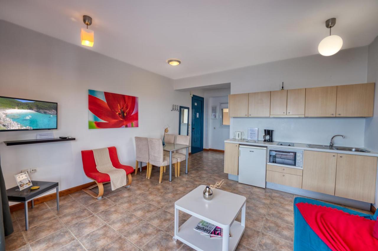 Glyfa Corfu Apartments 바바티 외부 사진